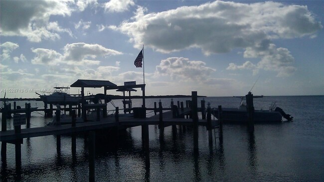 Building Photo - 92550 Overseas Hwy