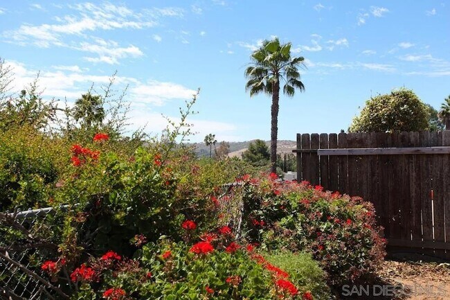 Building Photo - 14051 Hermosillo Way