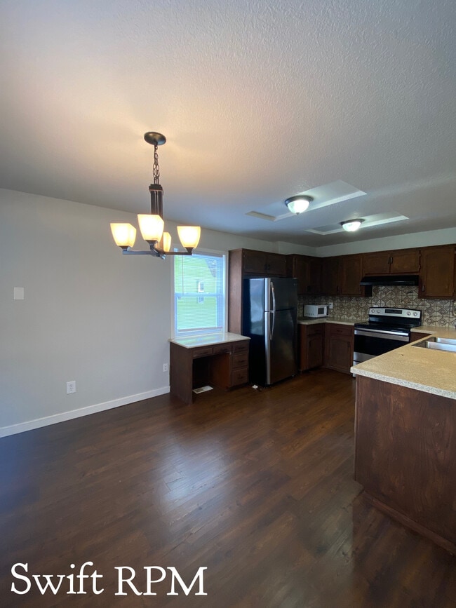 Building Photo - 11103 N Nashua Dr