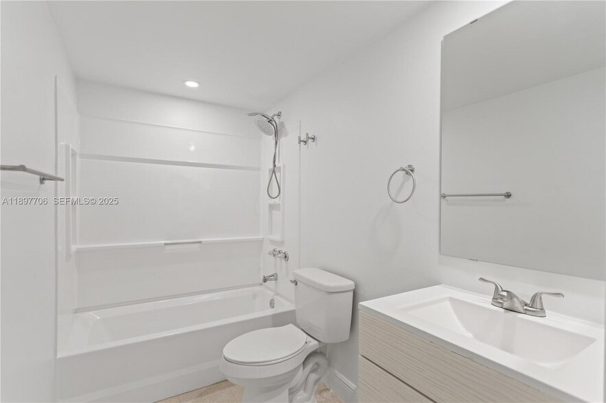 Building Photo - 6065 NW 186th St