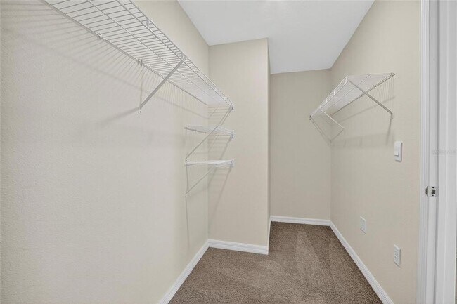 Building Photo - 3288 Silver Date Dr