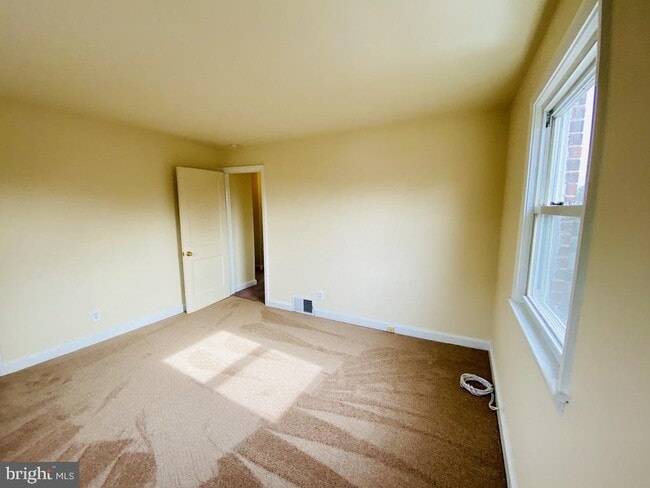 Building Photo - 131 Kentucky Ave