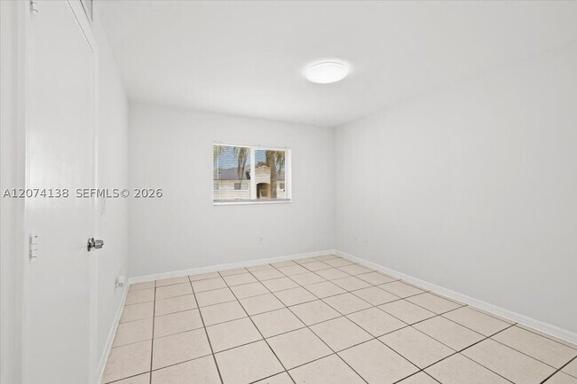 Building Photo - 3610 N 56th Ave