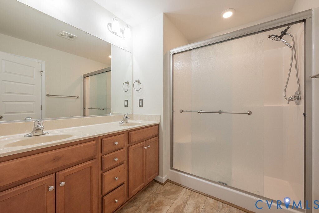 Building Photo - 17458 Memorial Tournament Dr