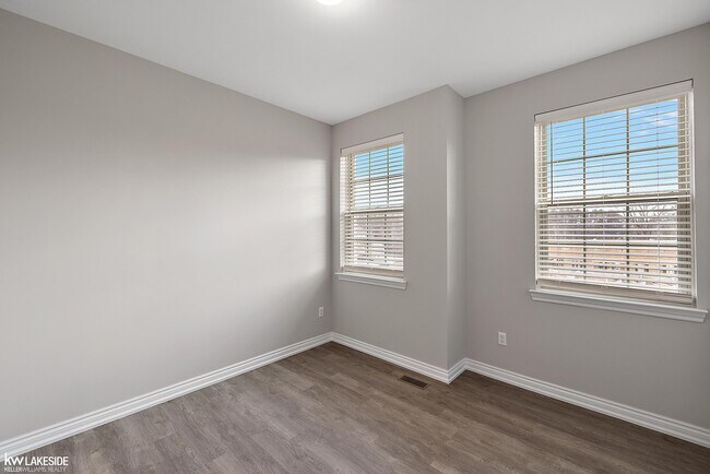 Building Photo - 11386 LANGFELD Spur