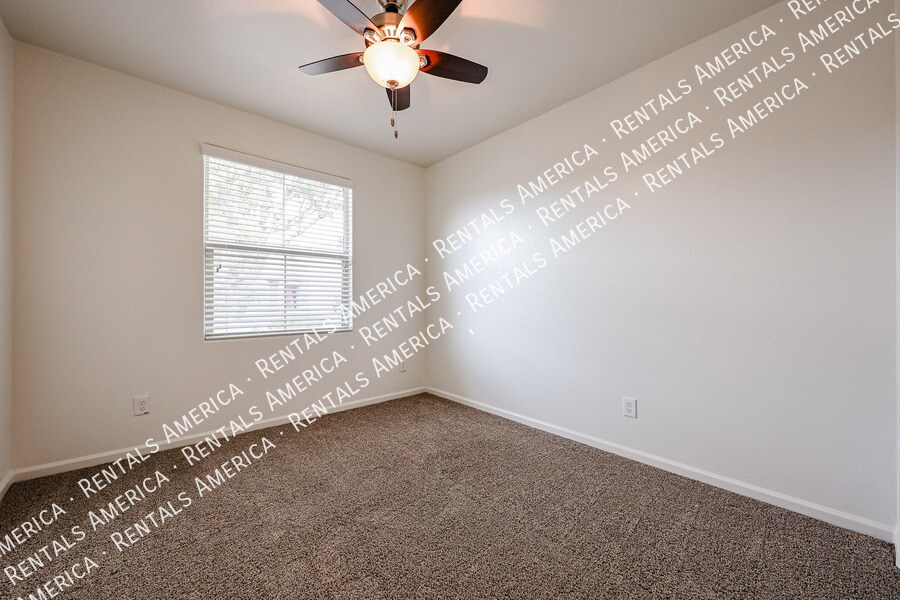 Building Photo - 11039 E Verbina Ln