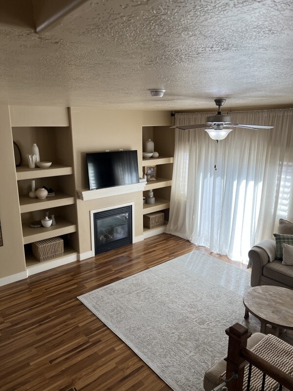 Building Photo - 3744 Prairiewood Drive