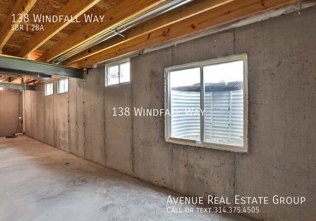 Building Photo - 138 Windfall Wy