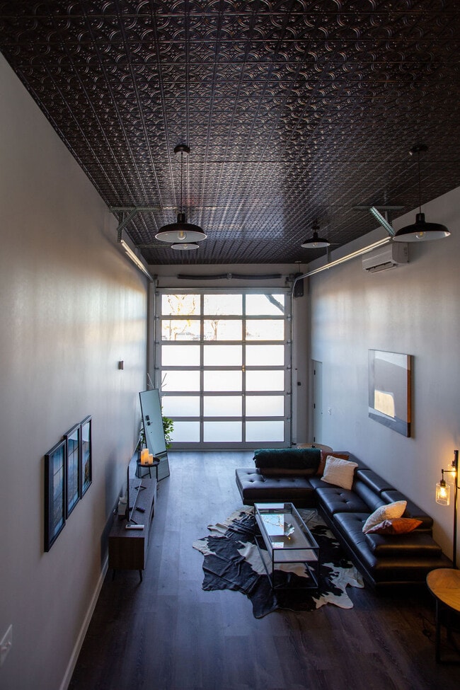 Building Photo - 7180 W 38th Ave