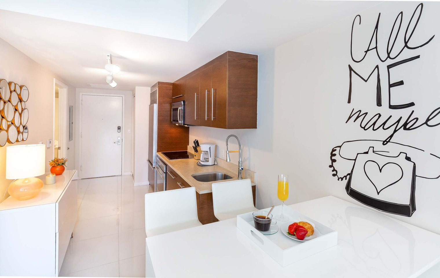 Building Photo - 485 Brickell Ave