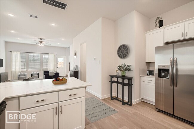 Building Photo - OXFORD PLAN