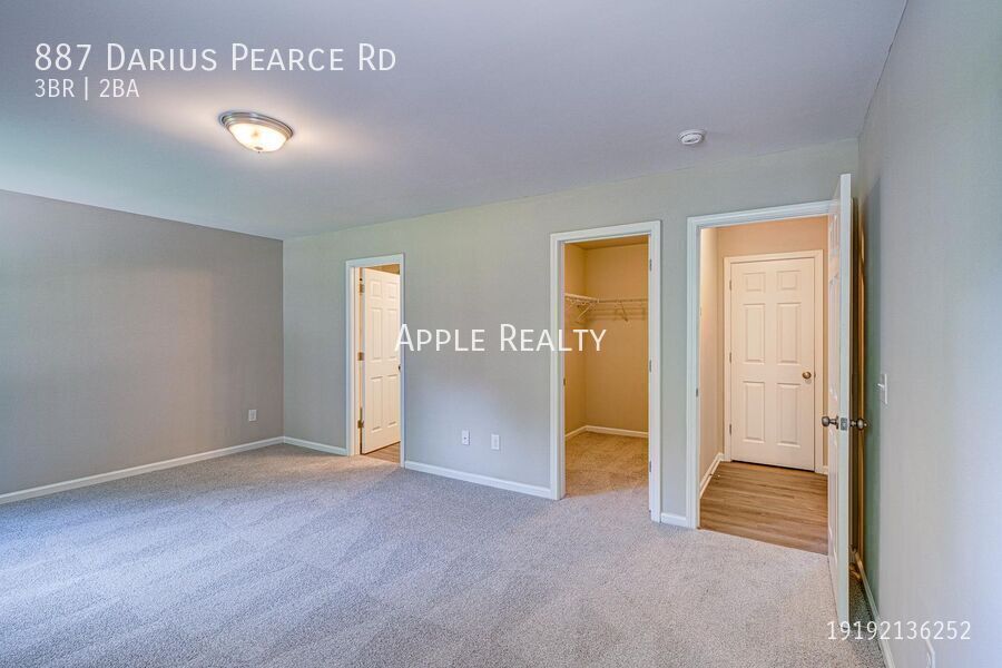 Building Photo - 887 Darius Pearce Rd