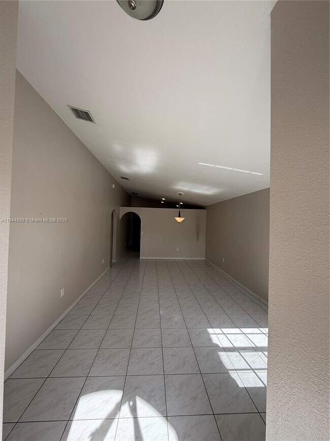 Building Photo - 21440 SW 88th Ave