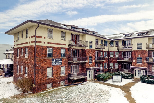 Building Photo - Knickerbocker Apartments