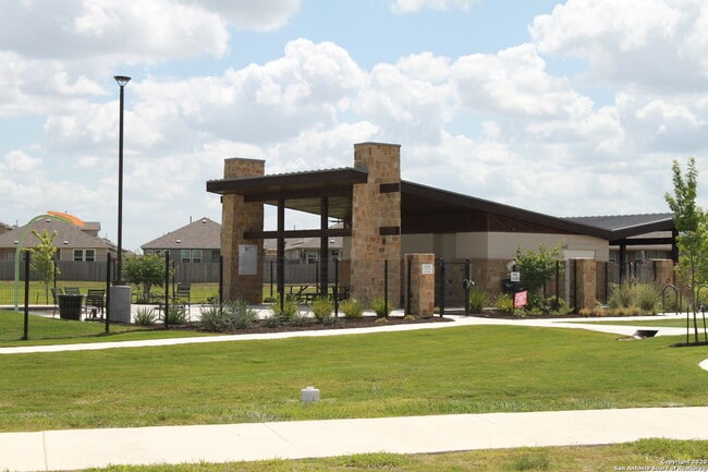 Primary Photo - 507 Agave Flats Dr