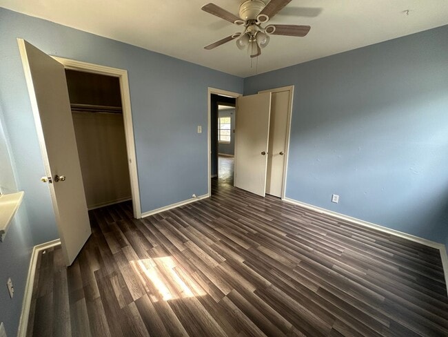 Building Photo - Beautifully Remodeled 3 Bedroom Home