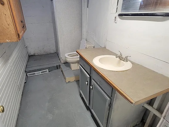 Building Photo - 1609 SW Buchanan St