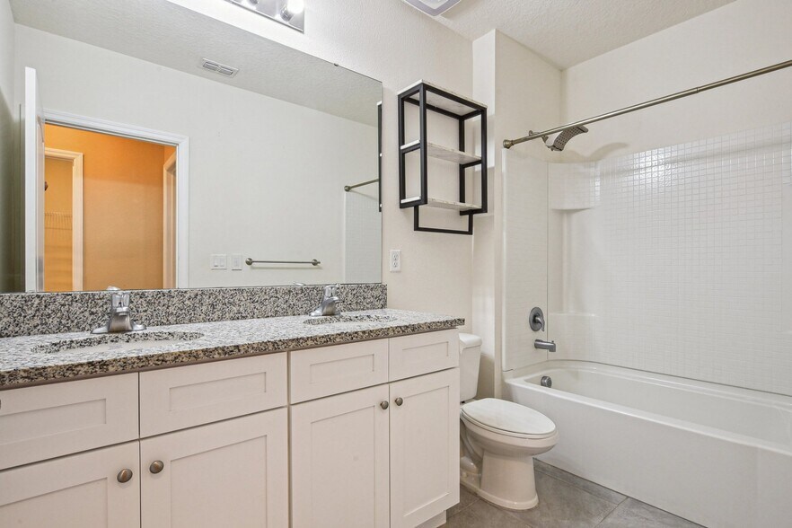 Building Photo - 3134 Timber Hawk Cir