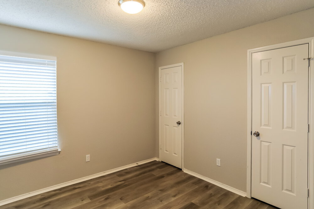 Building Photo - 10173 Chapel Springs Trail