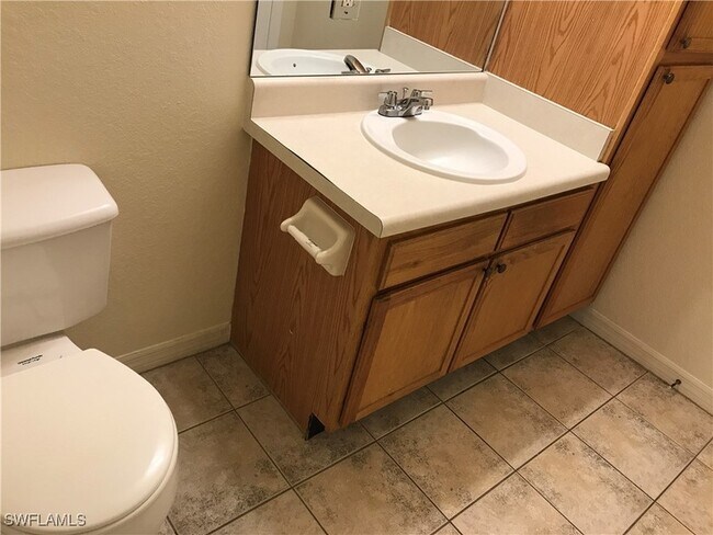 Building Photo - 7985 Preserve Cir