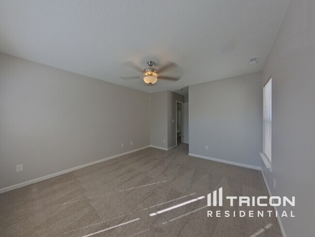 Building Photo - 345 Hunslet Cir