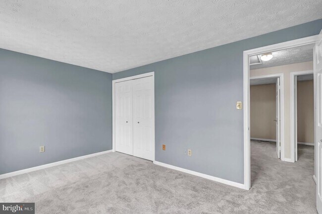 Building Photo - 14109 Stonecutter Dr