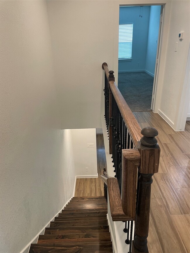 Building Photo - 5314 Longmeadow St