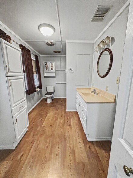 Building Photo - 230 Farm to Market Road 1283