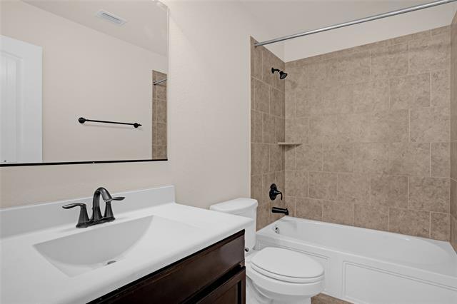 Building Photo - 608 Wichita Trail