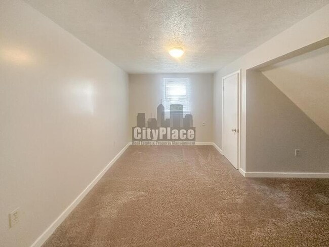 Building Photo - 2101 Ringgold Ave