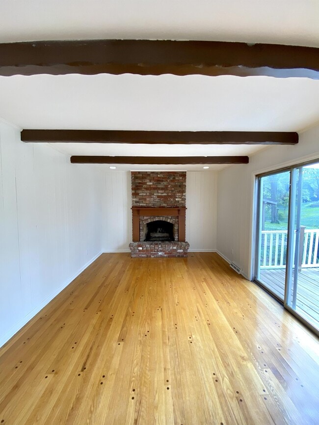 Building Photo - 9136 Switzer St