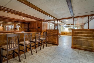Building Photo - 1740 Deborah Dr