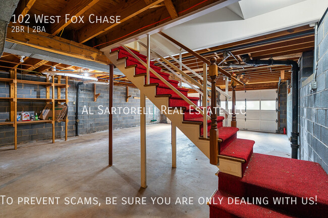 Building Photo - 102 W Fox Chase Rd