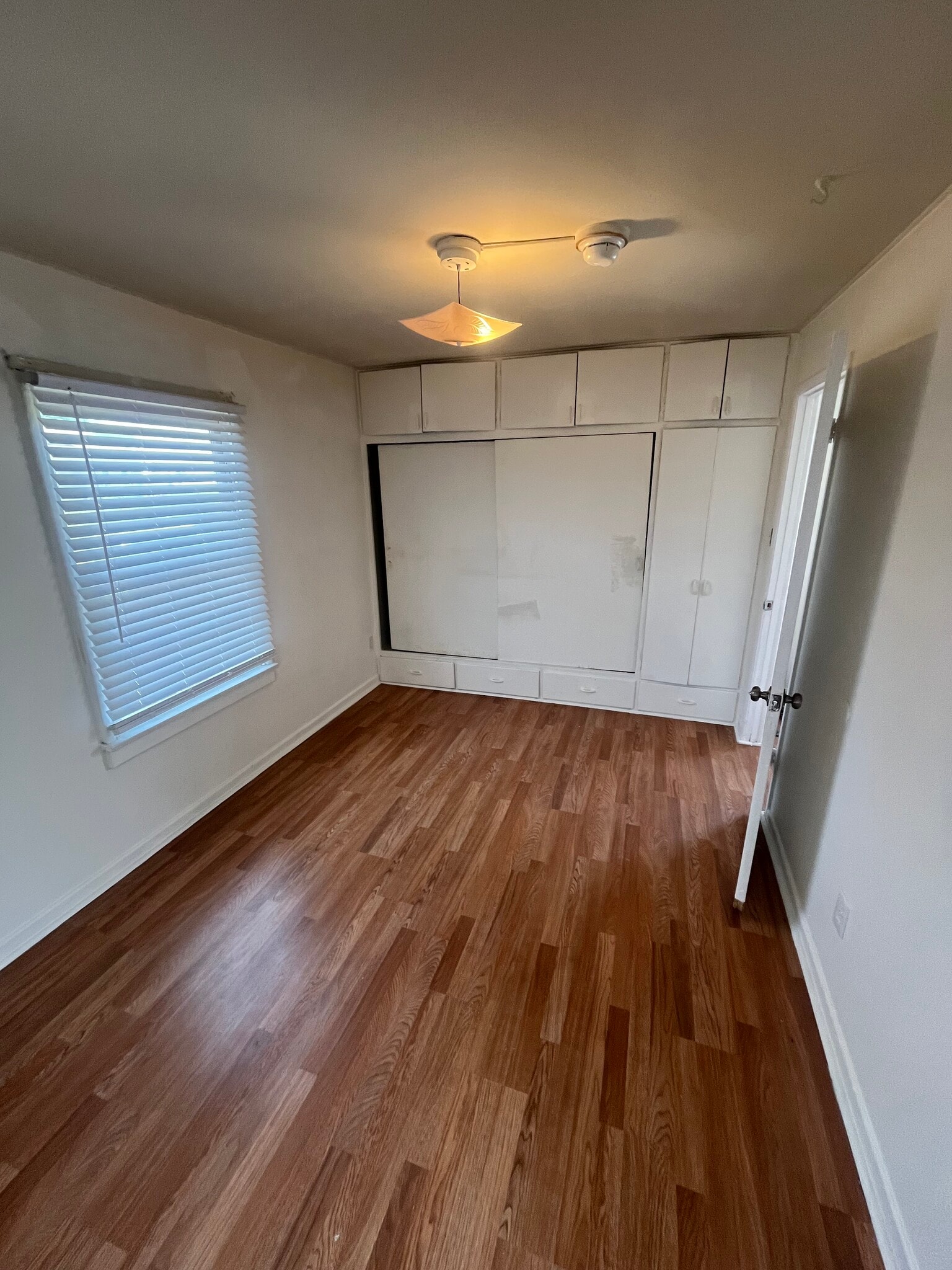 Bedroom - 3852 College Ave