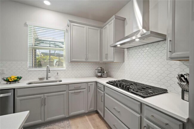 Building Photo - 5636 Silver Sun Dr