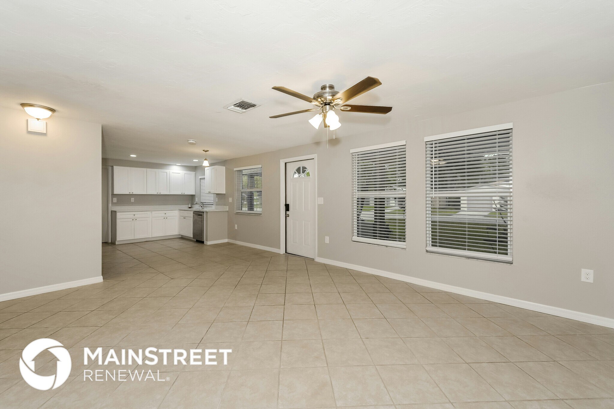 Building Photo - 5432 Kensington St