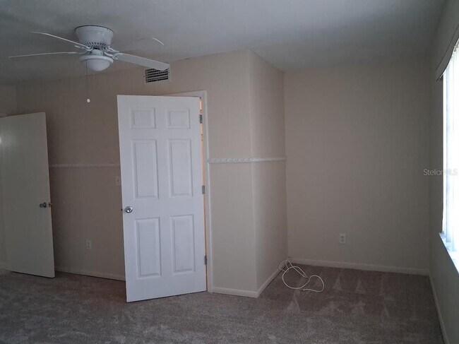 Building Photo - 4744 Azalea Dr