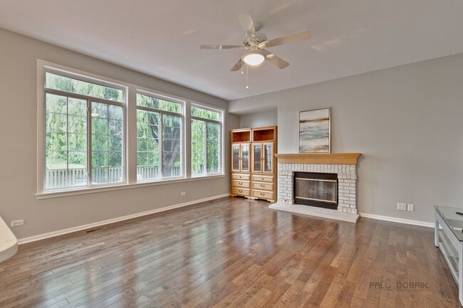 Building Photo - 2213 Apple Hill Ln