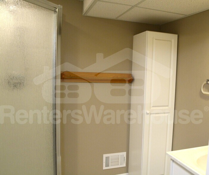 Building Photo - 15331 Trillium Cir