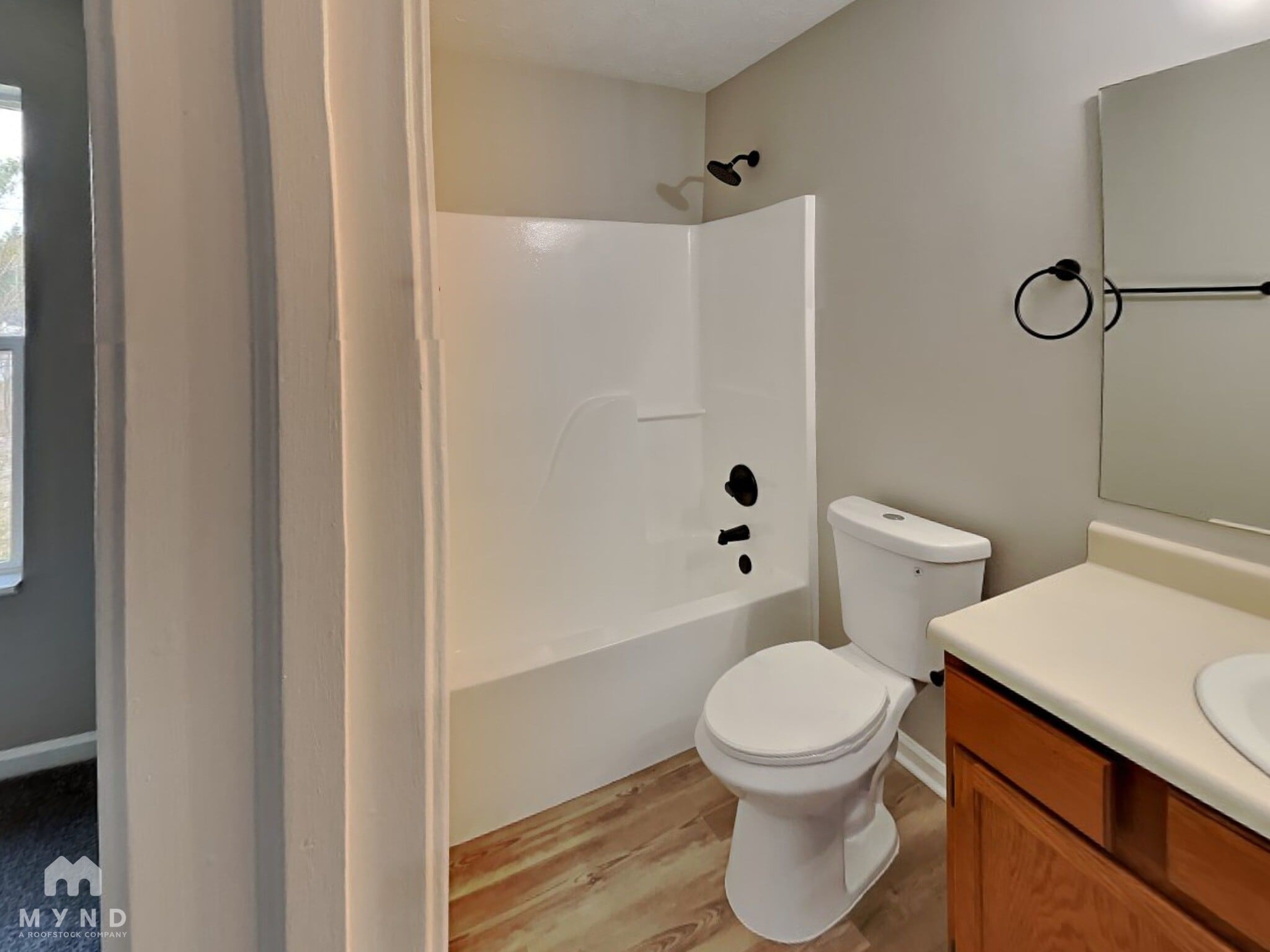 Building Photo - 4038 Gray Arbor Way