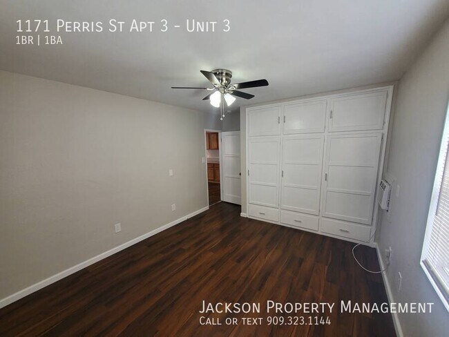 Building Photo - 1171 N Perris St