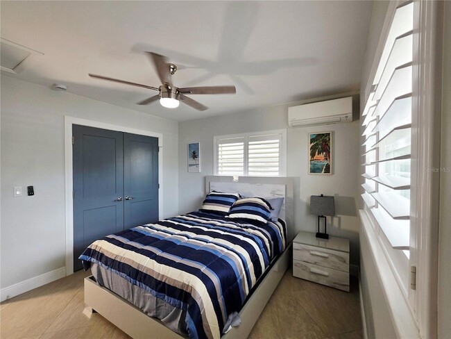 Building Photo - 3435 Overlook Dr NE