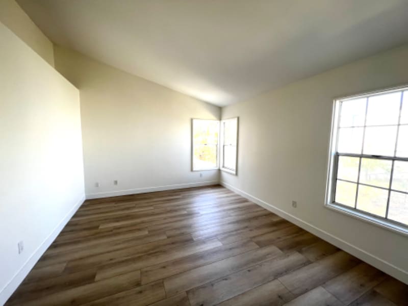 Building Photo - 1131 Mira Lago Ln E