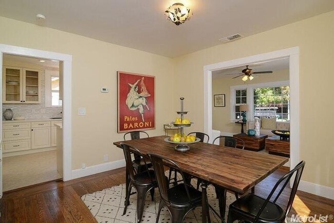 Building Photo - Stylishly Updated 2 Bed Home in Prime Midt...