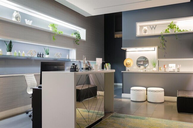 Building Photo - 210 Lavaca St