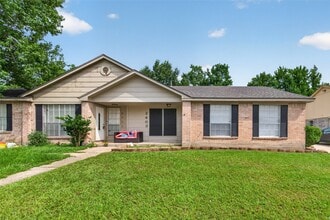 Building Photo - 2403 Autumn Springs Ln