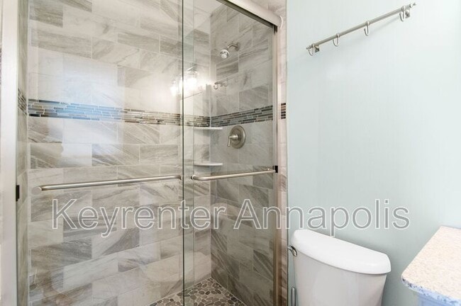 Building Photo - 840 Valentine View