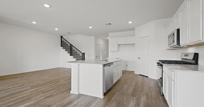 Building Photo - 31722 Melkridge Rd