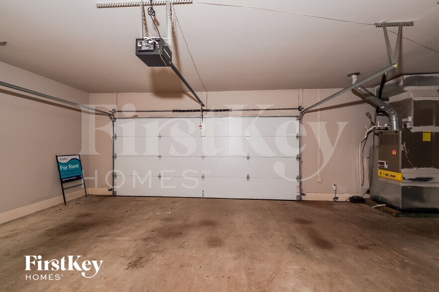 Building Photo - 3642 Harrier Rd