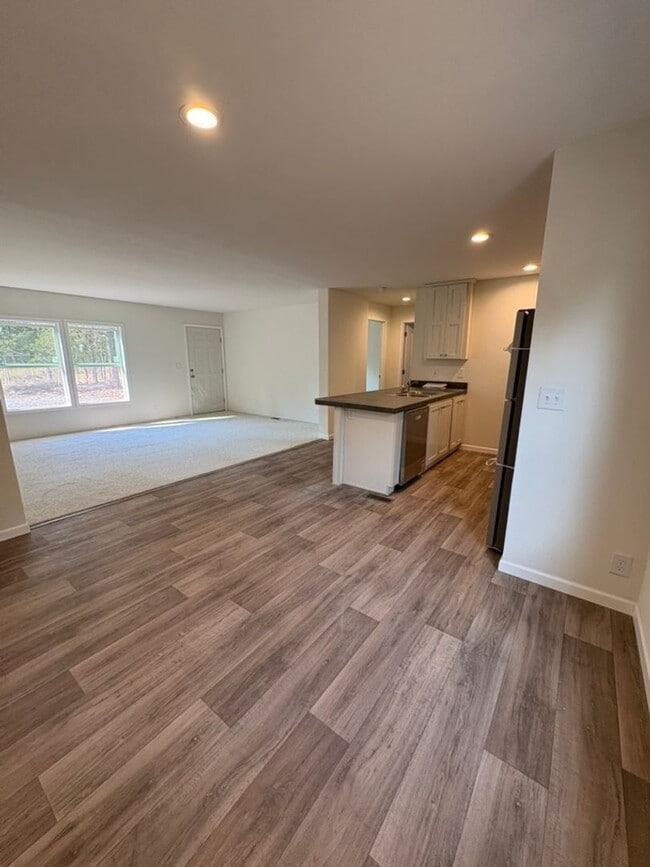 Building Photo - New 3 Bed 2 Bath Home - Pictures Coming Soon!
